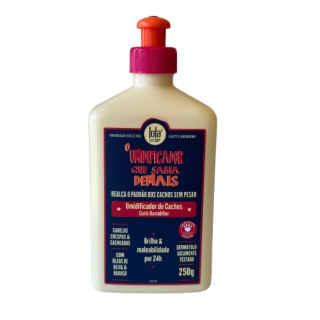 umidificador que sabia demais  da Lola é o aliado perfeito para dar vida aos fios ,mantendo a hidratação e o movimento natural